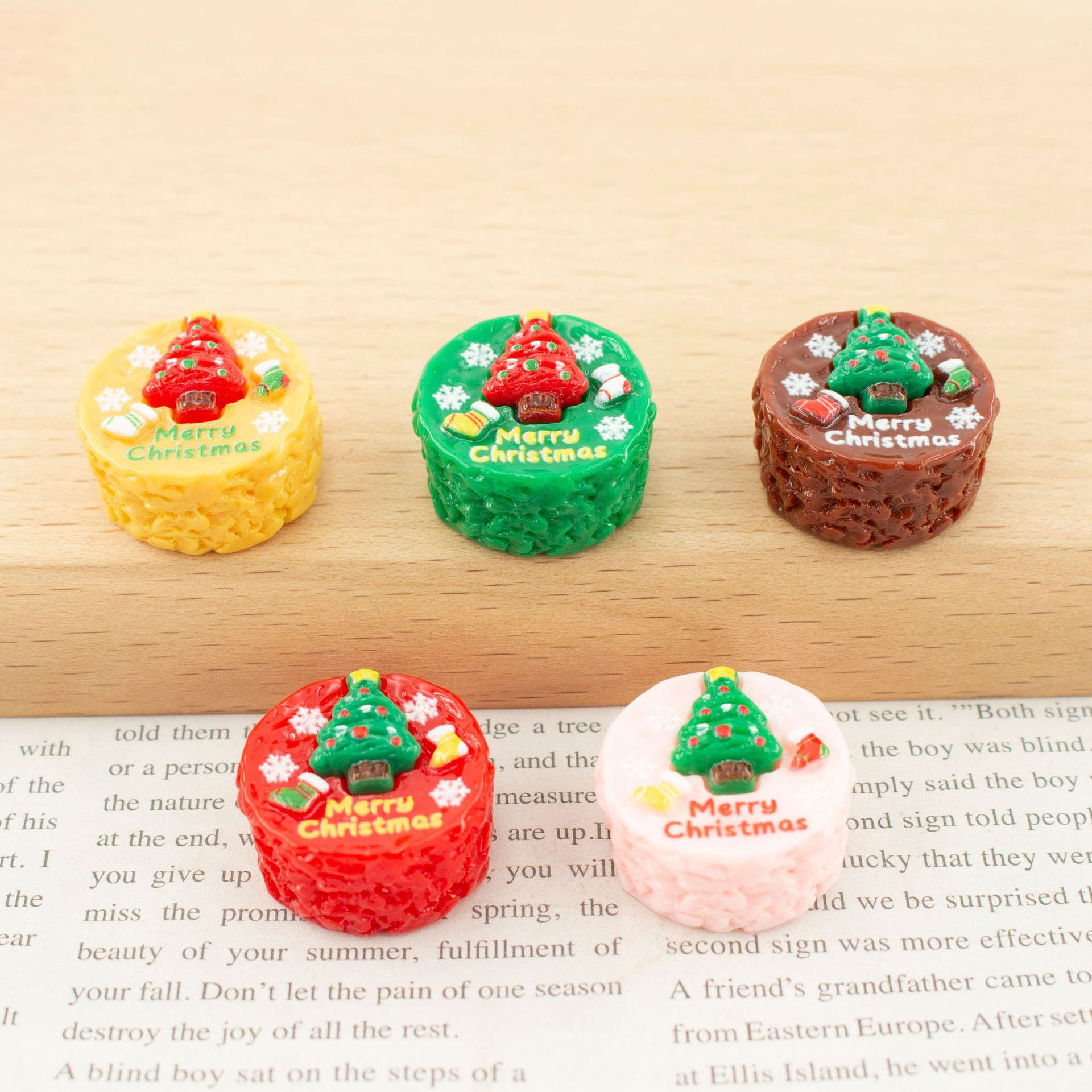 10pcs Resin imitation Christma - Jewelry Making Desk 评论和价格